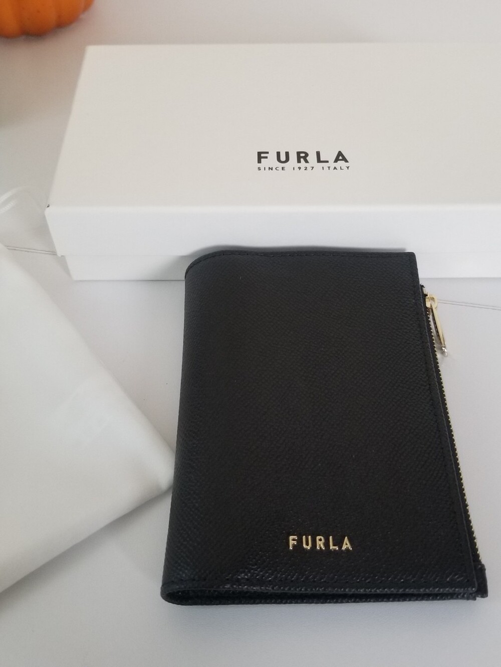 Furla Small Wallet Passport Holder New In Box